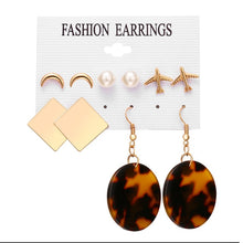 Load image into Gallery viewer, 17KM Women Earrings Set Acrylic Pearl Earrings For Women Bohemian Leopard Tassel Stud Earrings 2020 New Brincos Fashion Jewelry